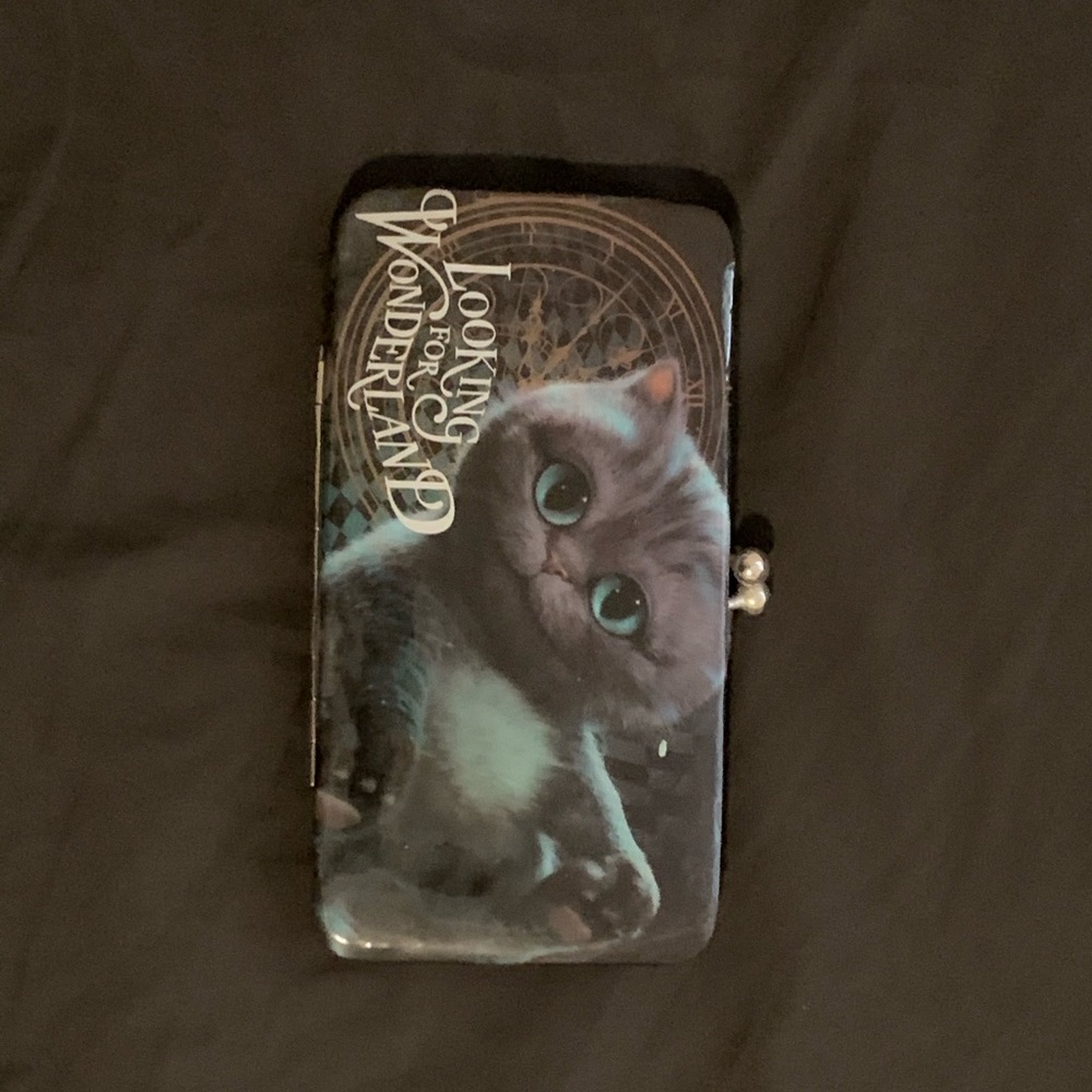 Alice In Wonderland Wallet